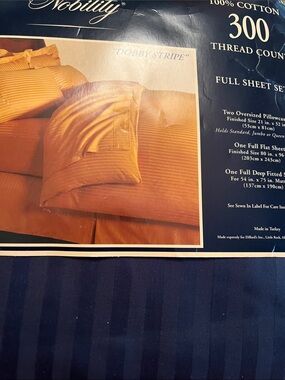 Sheet set 4 piece full size navy new Nobility 300 thread count Dobby Stripe